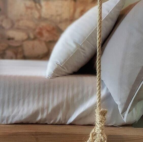 Luxurious Stone House In Elani