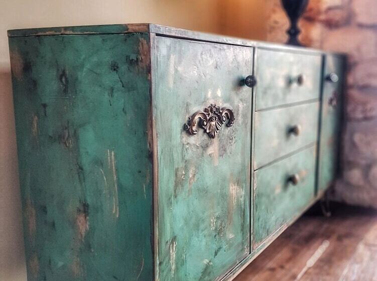 Luxurious Stone House In Elani