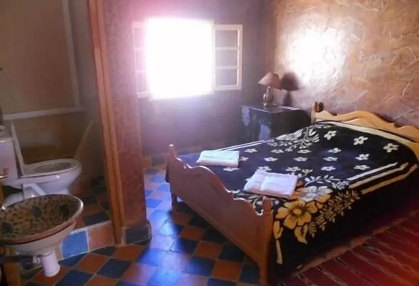 Majatalo Complexe Collier D  Ambre