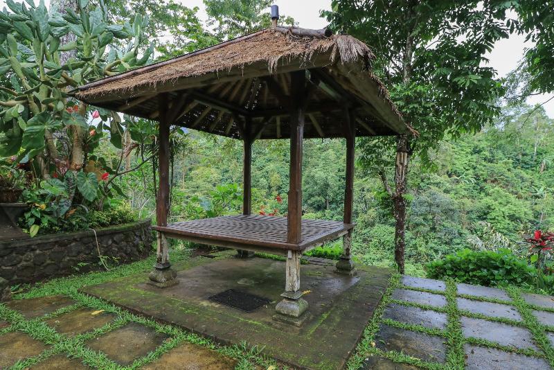 פנסיון Mulia Garden Bungalows