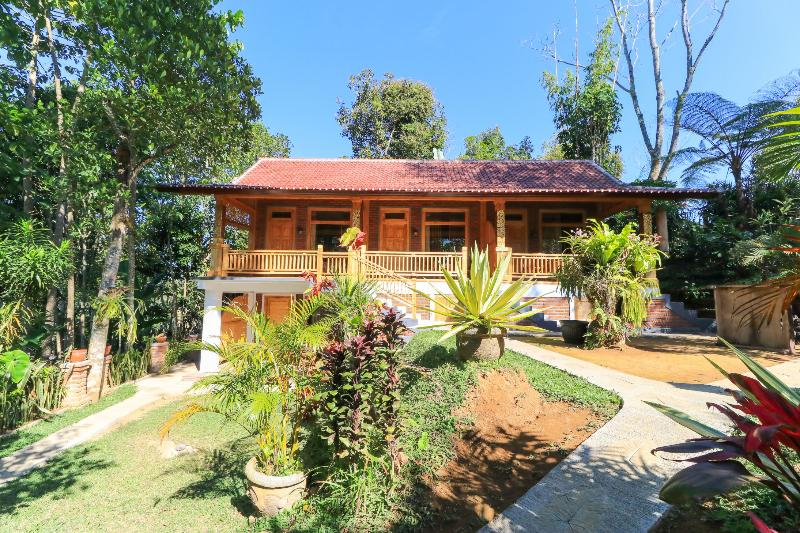 פנסיון Mulia Garden Bungalows