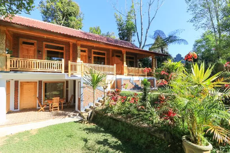 ペンション Mulia Garden Bungalows