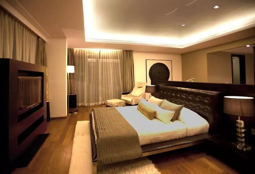 Prestige Golfshire Club