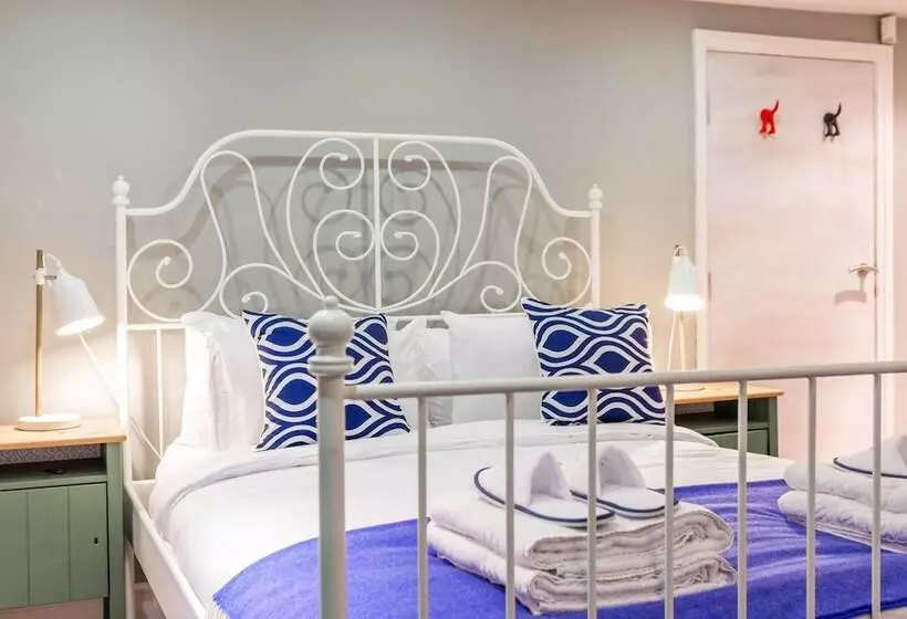 The River Cam Place   Enchanting 6bdr Home Next To River Cam