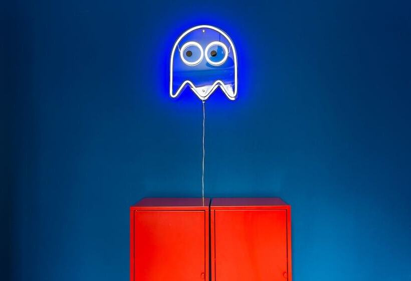 The River Cam Place   Enchanting 6bdr Home Next To River Cam