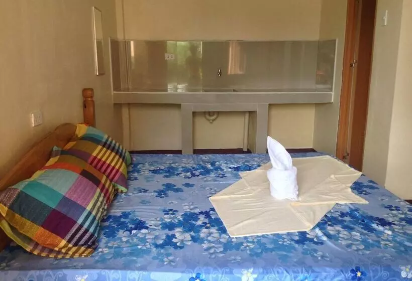 ホテル Mikki's Tourist Inn