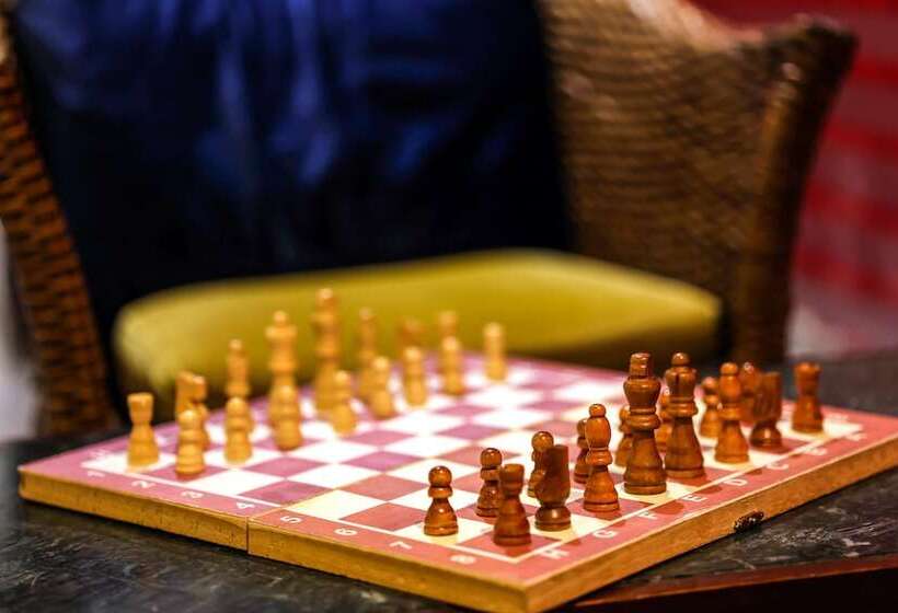 호텔 Ramada Plaza By Wyndham Lucknow