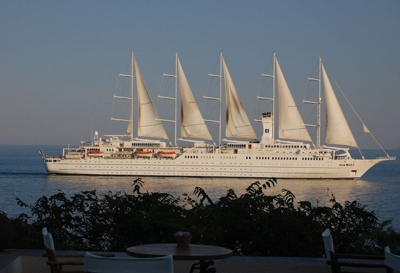 פנסיון Ardamis