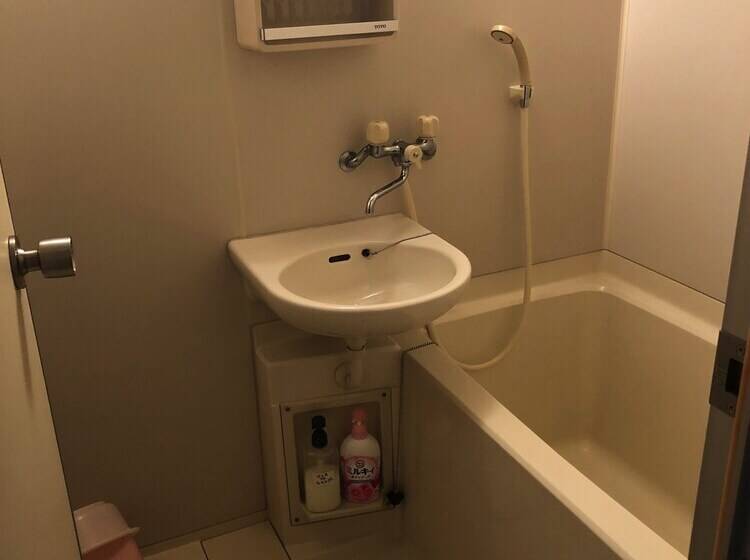 膳宿费 Cape Inn Hamaendo