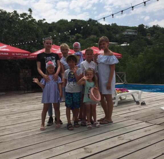 پانسیون Guest House Marani