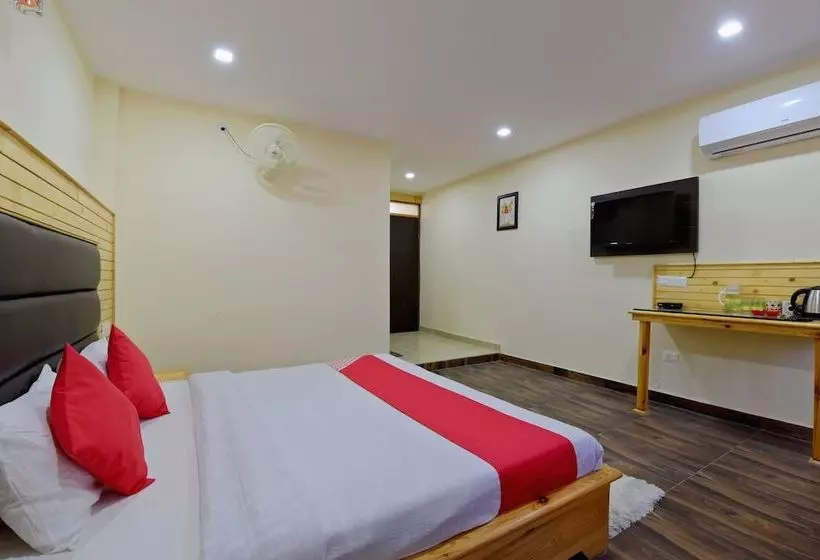ペンション Impression Inn By Oyo Rooms