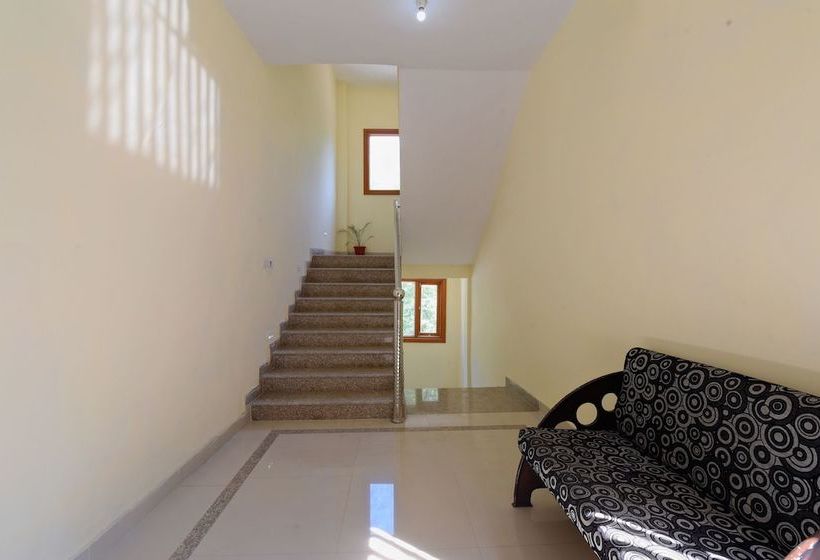 Пансион Impression Inn By Oyo Rooms