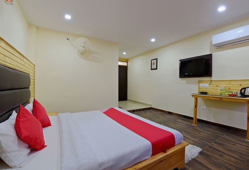 Пансион Impression Inn By Oyo Rooms