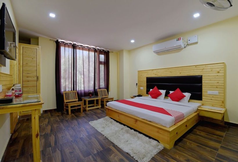 Пансион Impression Inn By Oyo Rooms