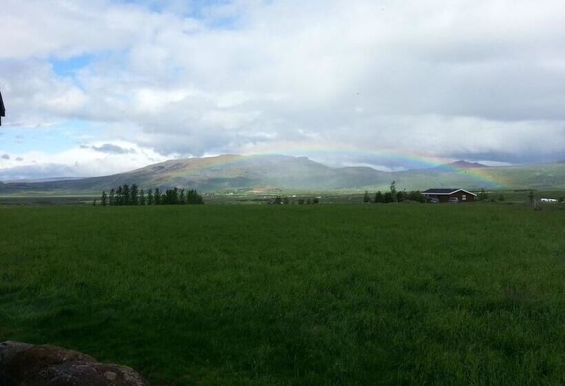 پانسیون Skálinn Between Gullfoss And Geysir – Myrkholt Farm