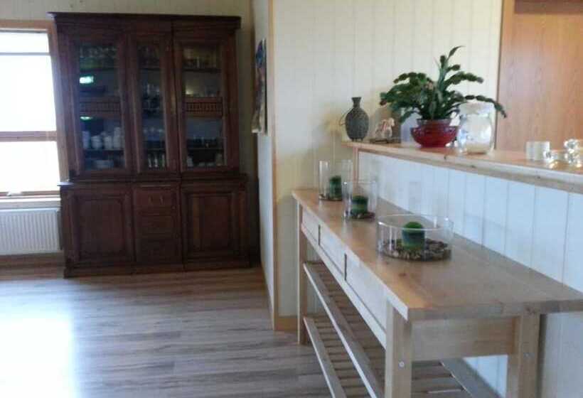 پانسیون Skálinn Between Gullfoss And Geysir – Myrkholt Farm