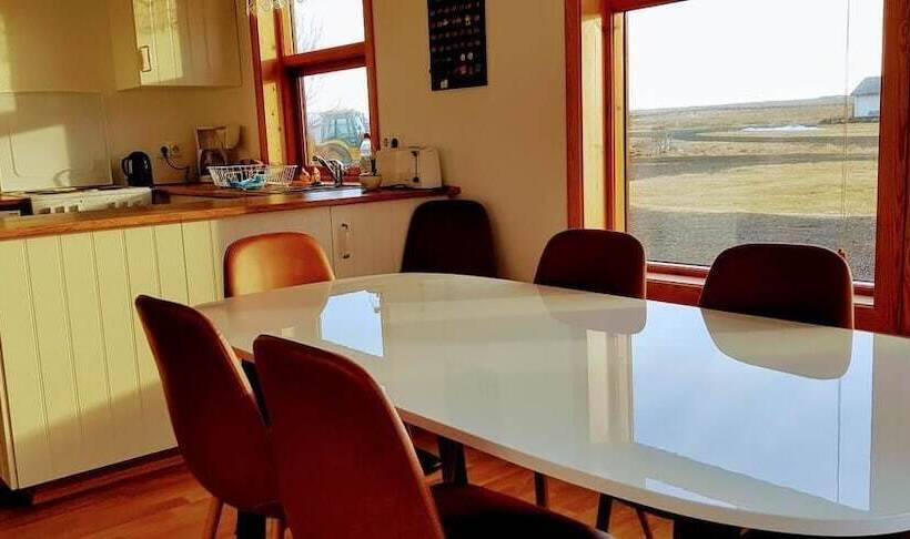 پانسیون Skálinn Between Gullfoss And Geysir – Myrkholt Farm