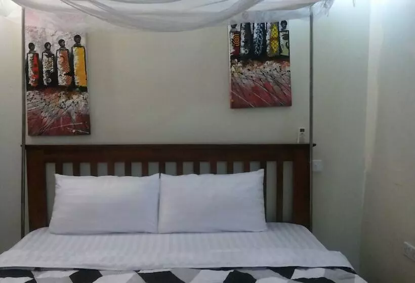 پانسیون The Pagoda