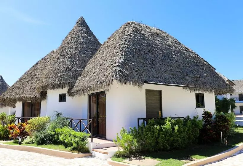 Safari Hotel And Villas Powered By Cocotel