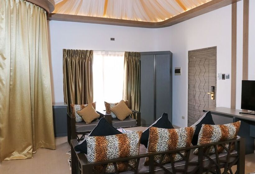 Safari Hotel And Villas Powered By Cocotel