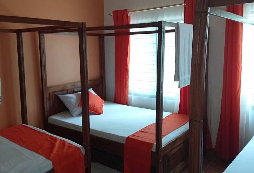 پانسیون Mali Guest House