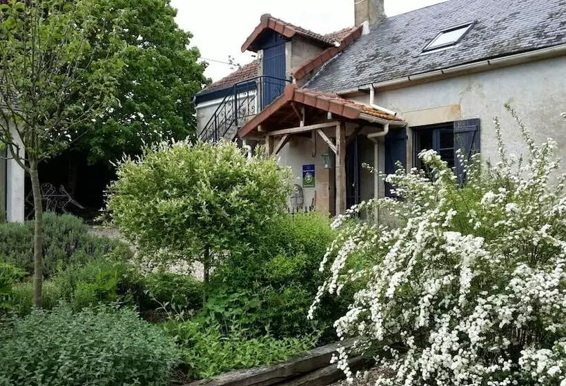 Aamiaismajoitus (B&B) Chambres D Hotes Fontarabier