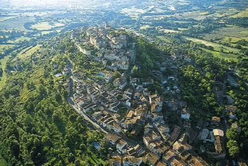 Aamiaismajoitus (B&B) Chambres D Hôtes Auberg Inn