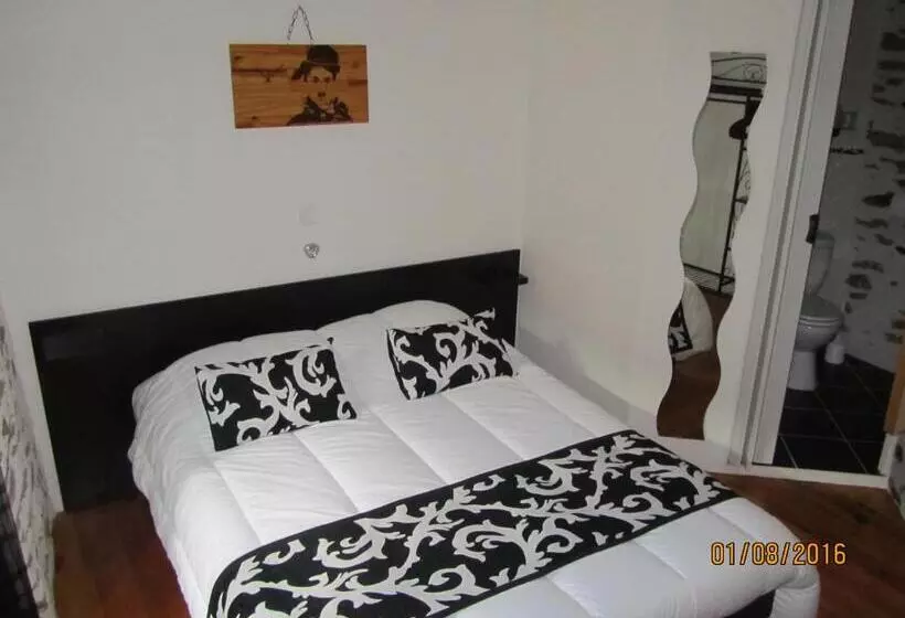 Aamiaismajoitus (B&B) Chambres D Hôtes Auberg Inn