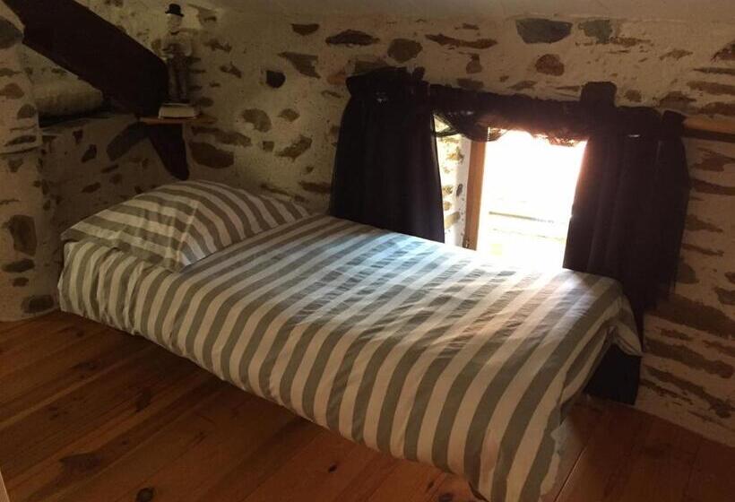 ベッドアンドブレックファースト Chambres D Hôtes Auberg Inn