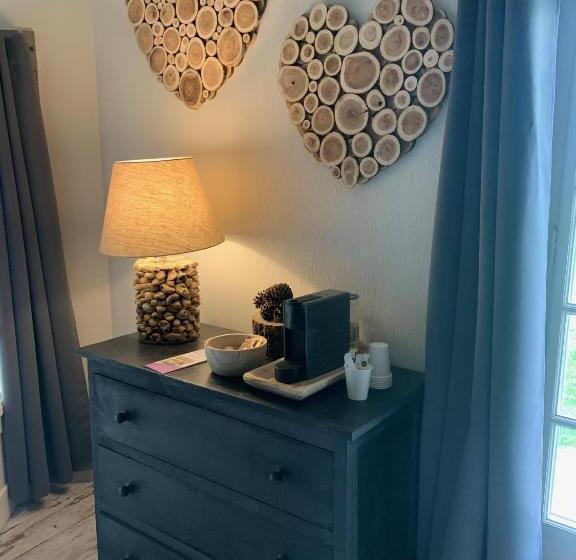 ベッドアンドブレックファースト La Tanière Des Ours