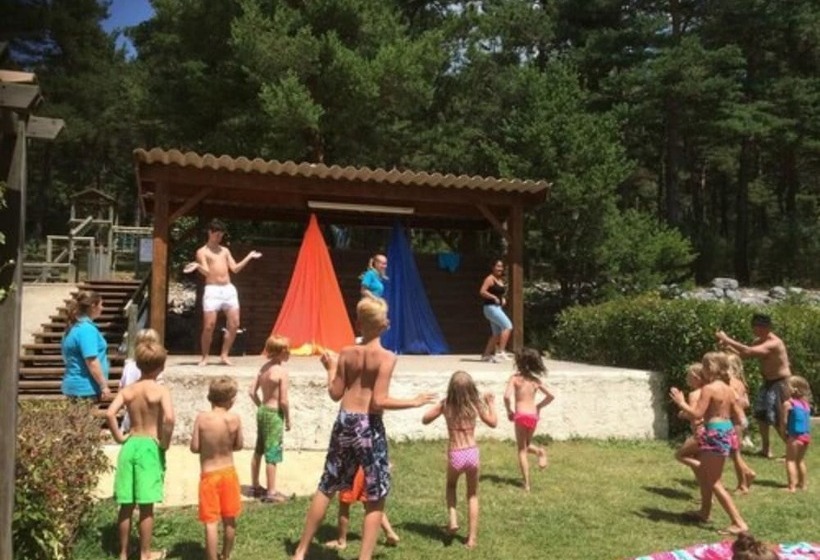 酒店 Camping Rcn Les Collines De Castellane