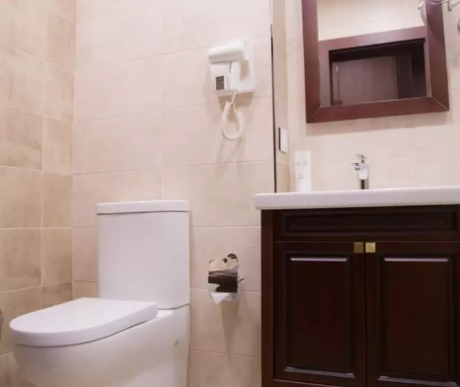 هتل Macara Sheki City