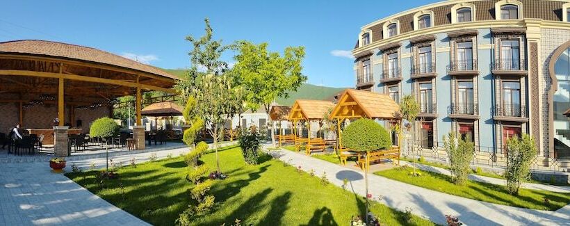 هتل Macara Sheki City