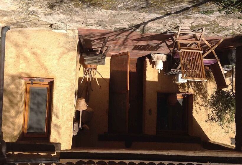 פנסיון Casa Rota