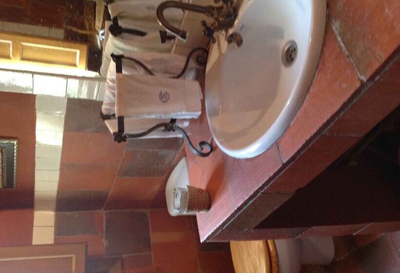 פנסיון Casa Rota