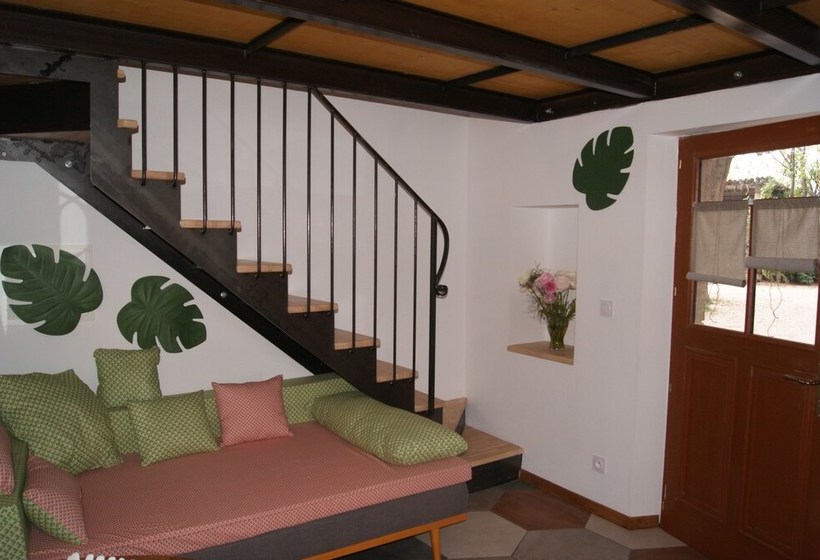 بنسيون Le Bourguet