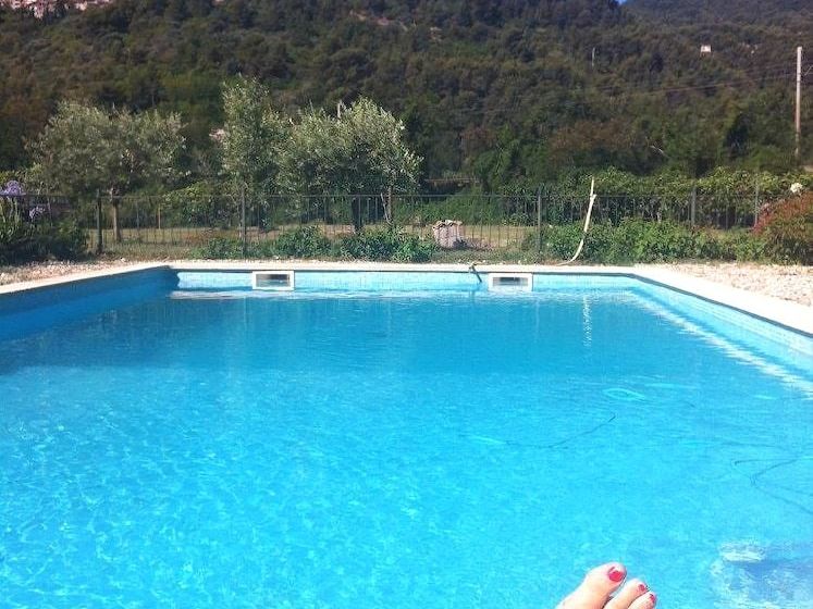 بنسيون Le Bourguet