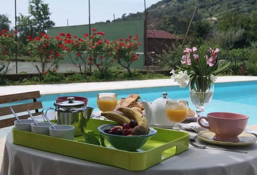 ペンション Le Bourguet