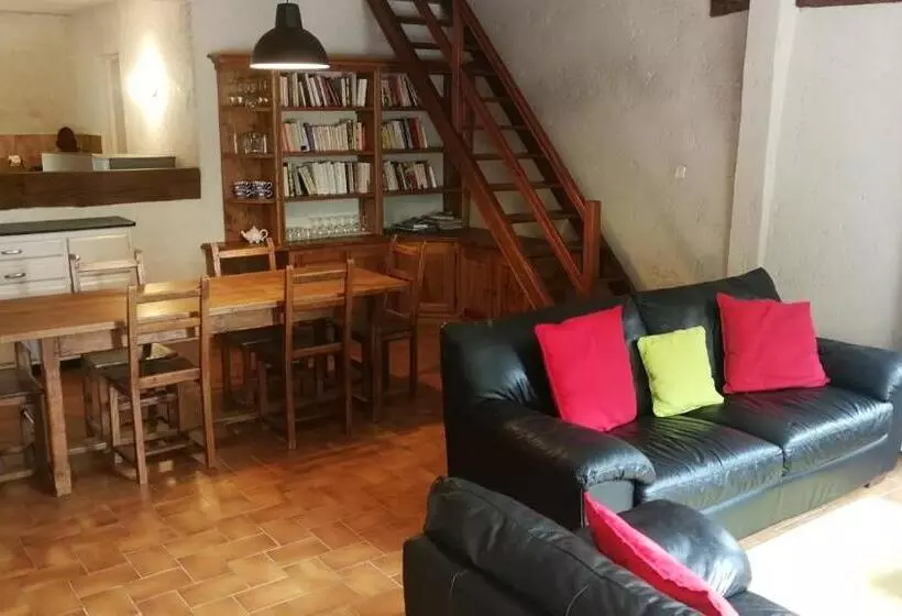 Majatalo Logis De Chenac   Chambres Et Table D Hôtes