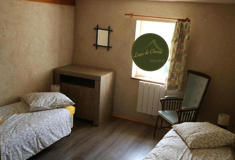 פנסיון Logis De Chenac   Chambres Et Table D Hôtes