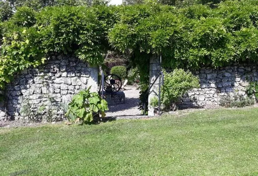 Majatalo Logis De Chenac   Chambres Et Table D Hôtes