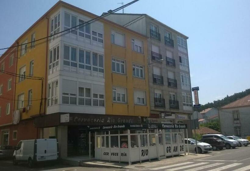 Pensión Residencia Miñones