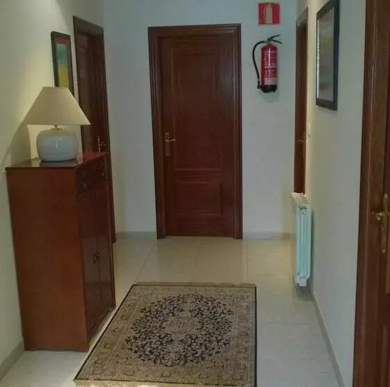 Pensión Residencia Miñones