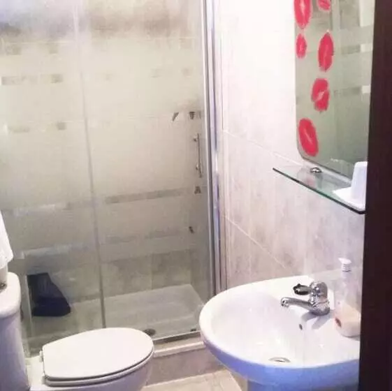 Pensión Residencia Miñones