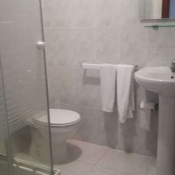 Pensión Residencia Miñones