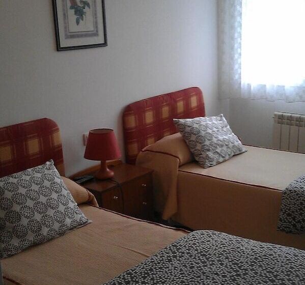 Pensión Residencia Miñones