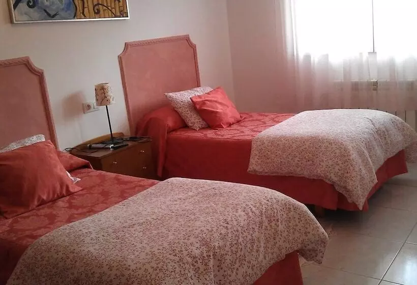 Pensión Residencia Miñones