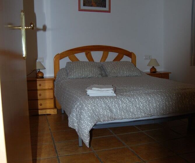 Apartamentos Les Moreres