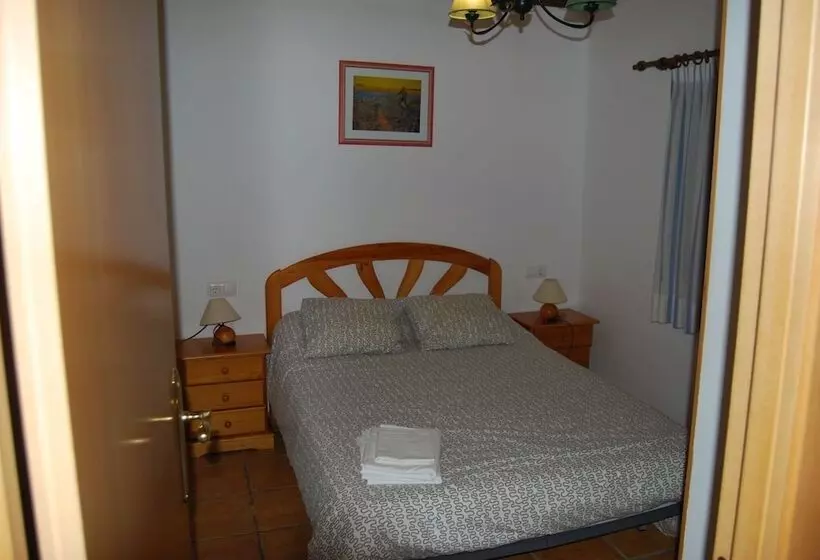 Apartamentos Les Moreres