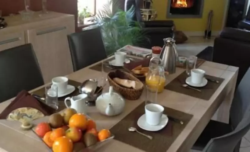 Aamiaismajoitus (B&B) Au Jardin De Creachavel